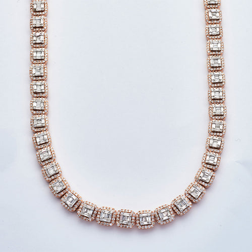 10KR+W 14.00CTW BAGUETTE DIAMOND SQUARE CLUSTER