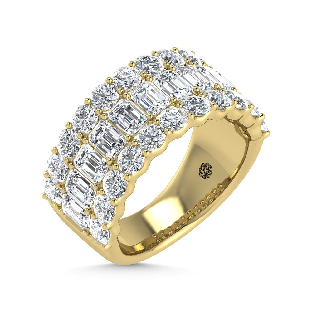 14K Yellow Gold 3 Ct.Tw. Labgrown Diamond Round and Emerald Cut Fashion Band