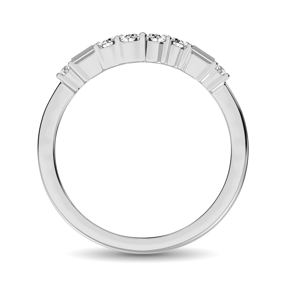 14K White Gold 1/4 Ct.Tw.Diamond Band